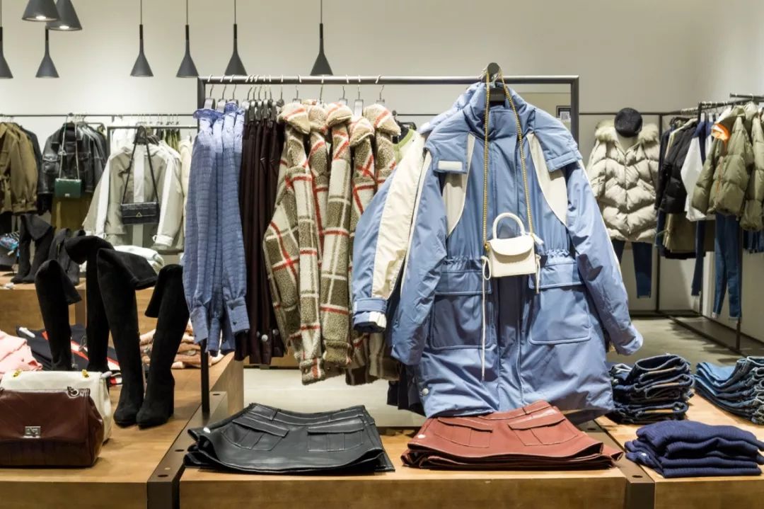 现代年轻人消费观只买吃的,当代年轻人消费观太真实了