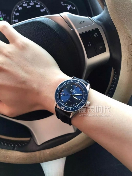 新手入门第一块表推荐,年轻人推荐第一块表