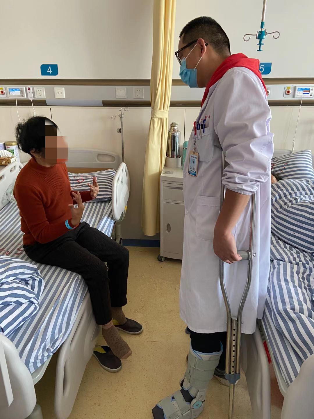 周智勇祖国的白衣天使,骨科周智勇