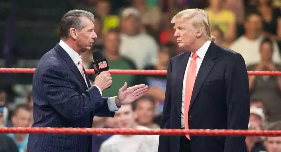 拳王暴打wwe,施瓦辛格一拳打倒wwe