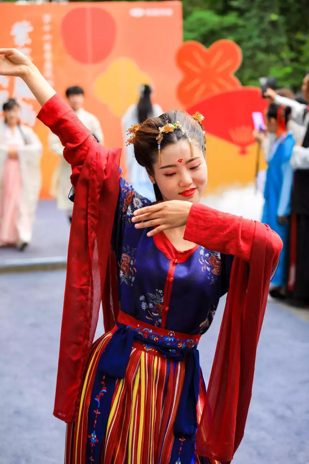 从汉朝到明朝的汉服,从商周到明清的汉服