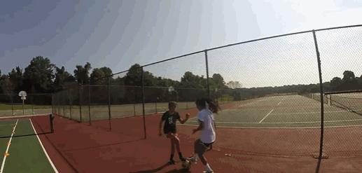 体育运动如何帮助孩子增加自信,什么体育运动锻炼孩子的大脑