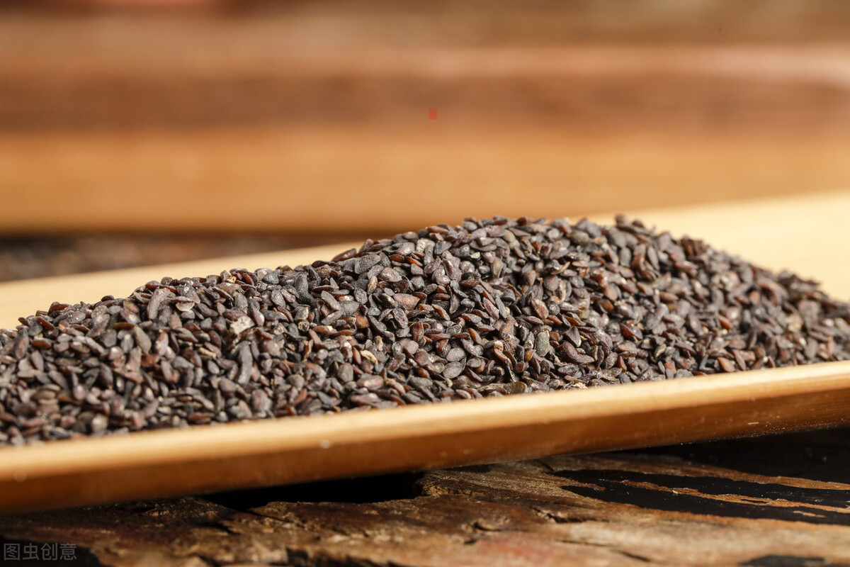 小便湿热导致排尿困难吃什么药,小便急频繁中医咋治疗