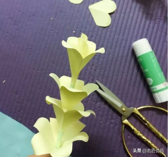 手工玫瑰怎么制作,玫瑰花手工制作白玫瑰