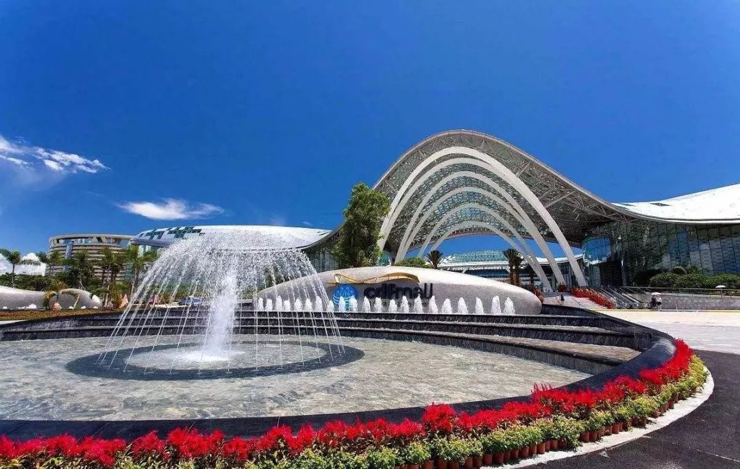 海南的免税店,海南免税店购物价目表兰蔻粉底液