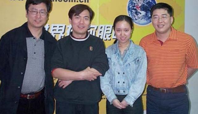 央视评论马拉多纳,白岩松评价c罗和梅西遭吐槽