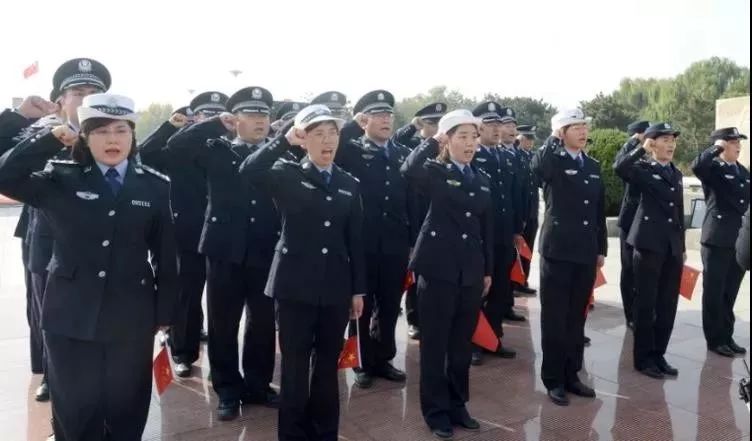 唐山万名青年快闪歌曲,唐山千人快闪视频大全