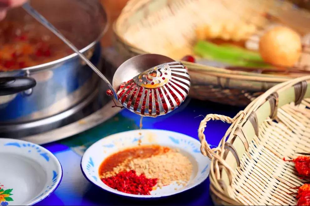 “路边”八卦：从米兰到杭州，成都人老吴为什么来杭州开了店？