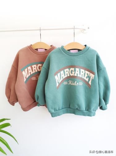 韩国童装短袖t恤搭配,早秋流行什么衣服童装