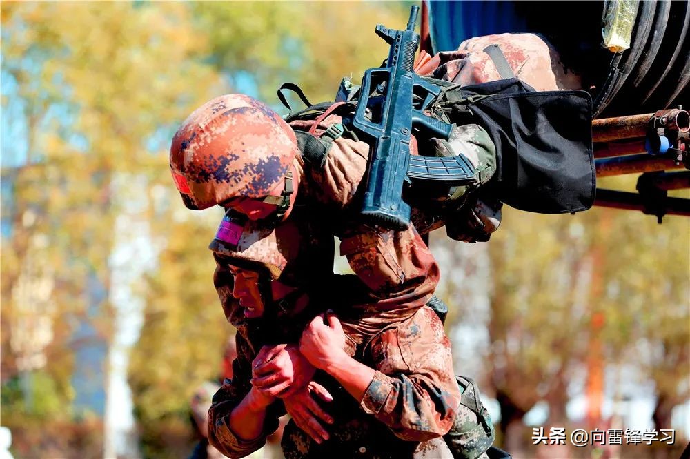 当了12年兵荣立两个三等功有多难,当上等兵的资格