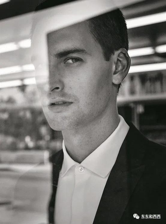 赌王何鸿燊的帅气照片,赌王何鸿燊年轻照帅