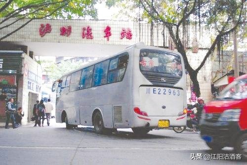 泸州这个被人嫌弃的车站,却装满我们离别的记忆和回家的温馨
