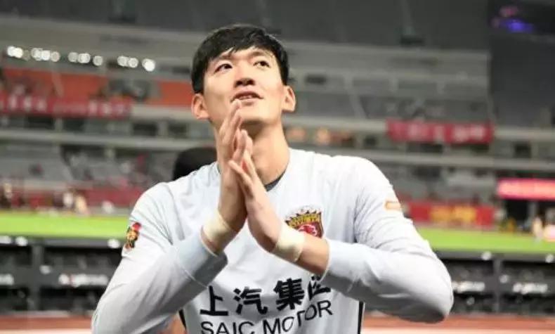 董路评足坛最佳阵容,董路评论2019年中超冠军