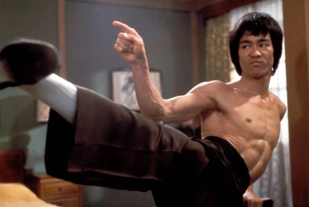 功夫之王李小龙,功夫之王李小龙实战视频