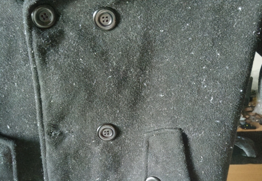 洗衣服忘掏出卫生纸,洗衣服时忘把兜里的纸拿出来了