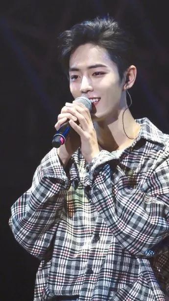 被疯狂吐槽的直男格纹，居然也有今天