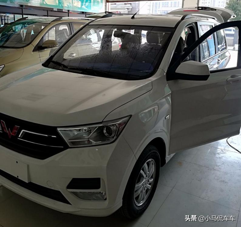 五菱宏光s现在多少钱一公里,五菱宏光1.5t1000公里油费