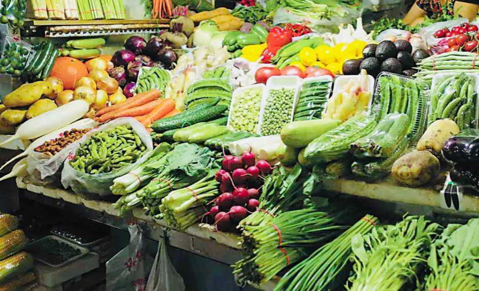 辣椒大葱圆白菜，绿茵场上原来不只有草