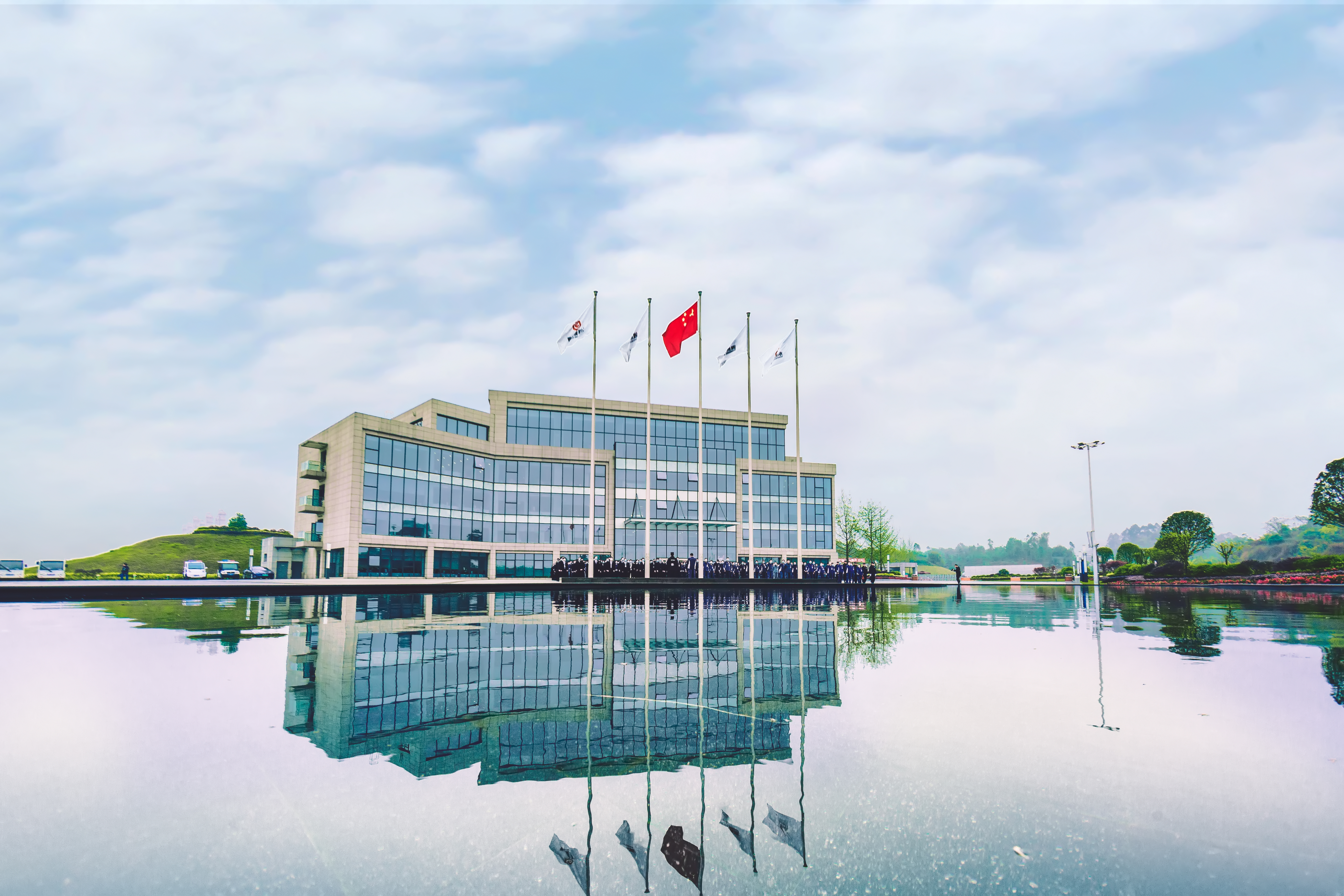 创新驱动医药行业行稳致远,行稳致远推动产业高质量发展