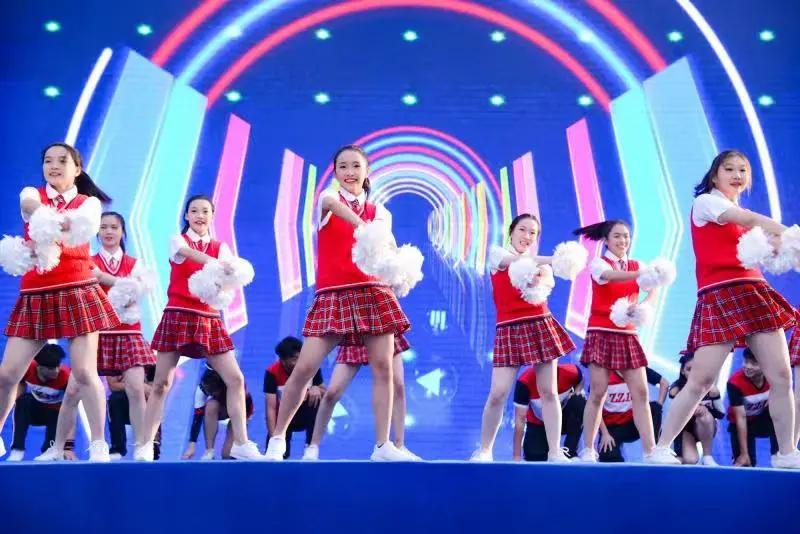 当理性之花盛开课堂，梦想就这样在郑州16中扎根