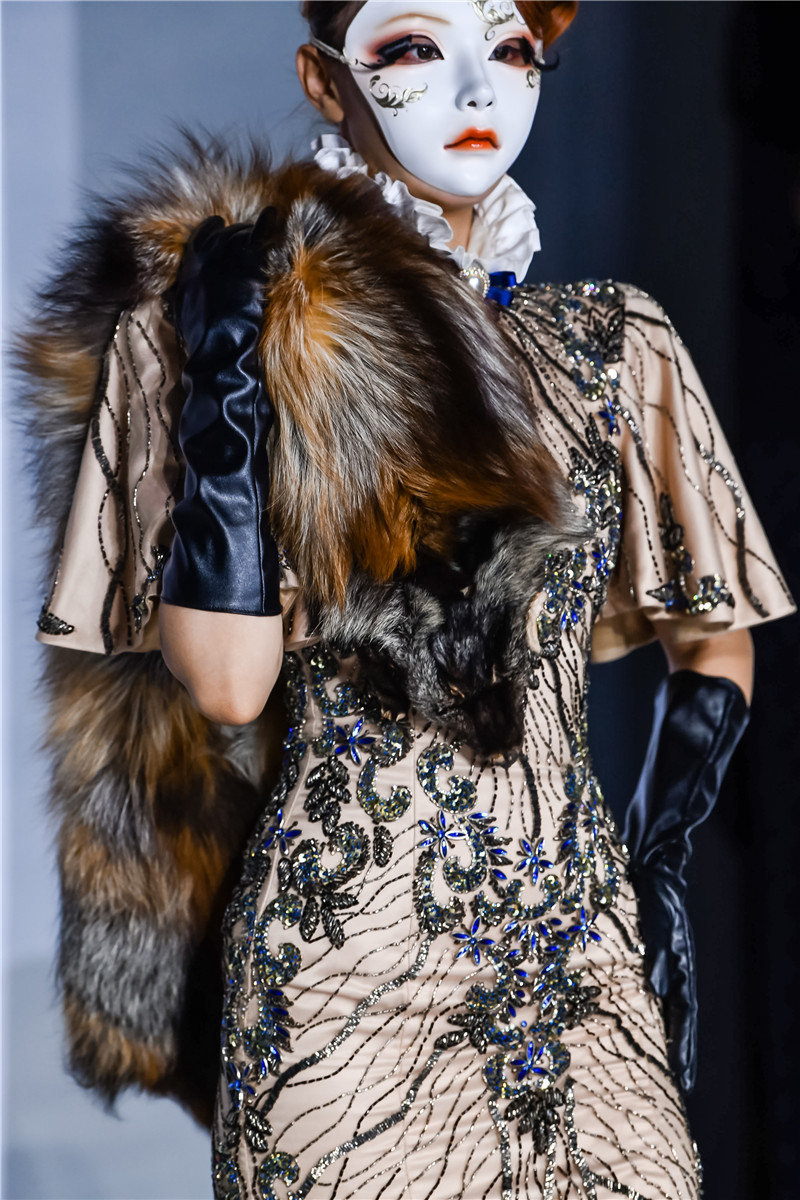 胡社光新中式旗袍走秀视频,胡社光时装发布会