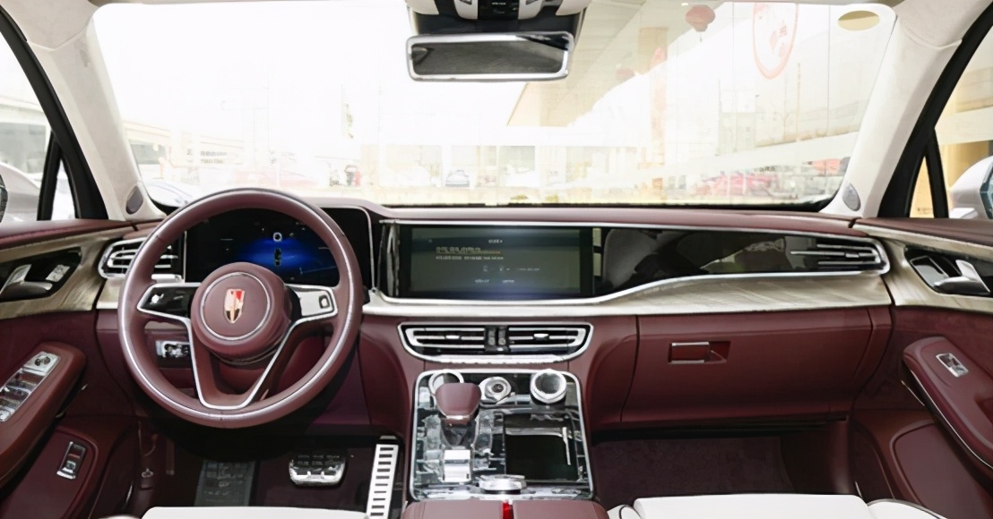 红旗h9汽车在日本东京,日本首位红旗h9车主