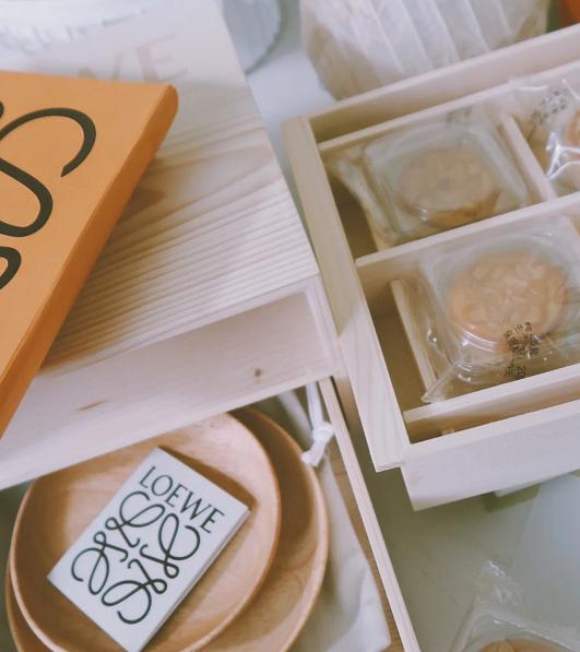 中秋创意礼盒包装空盒子,中秋月饼礼盒通版牛皮纸包装案例