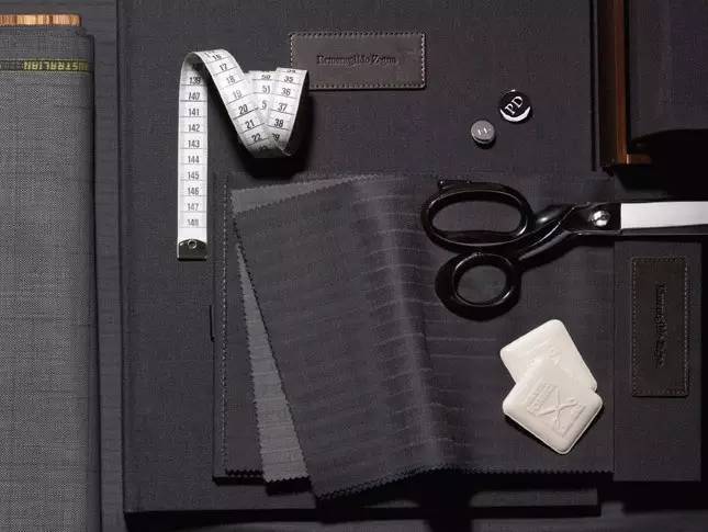 在你眼里是怎么看待奢侈品的,在你眼里怎么看待奢侈品的