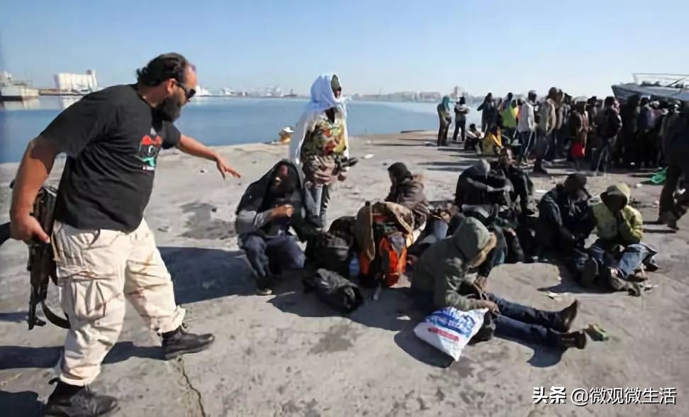 女人沦为*奴性**,男人被活埋:和平的不是这个时代,而是国家