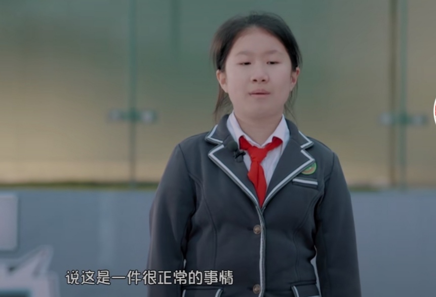 “妈妈，我喜欢班上的一个男同学”，妈妈却这样回答