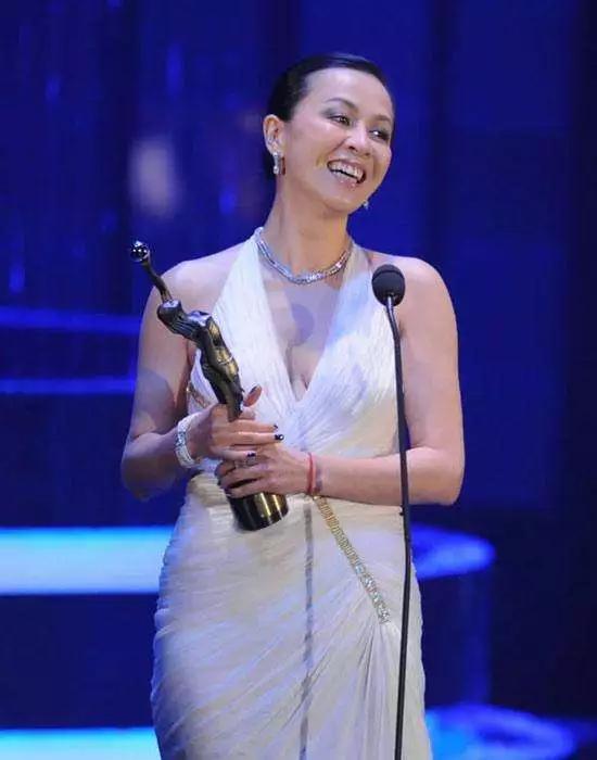 揭秘刘嘉玲当年事件真相,刘嘉玲现在的真实现状