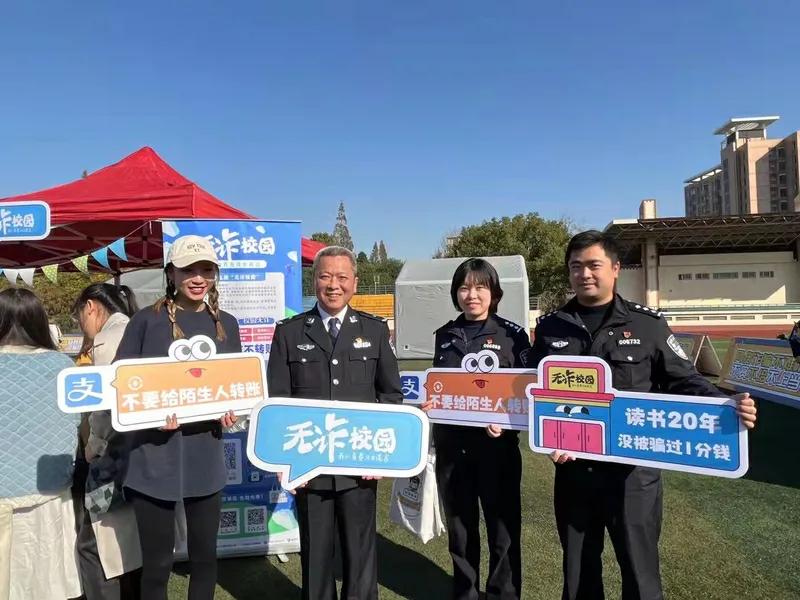 剧本杀密室逃脱的利与弊,剧本杀密室逃脱哪个更有意思