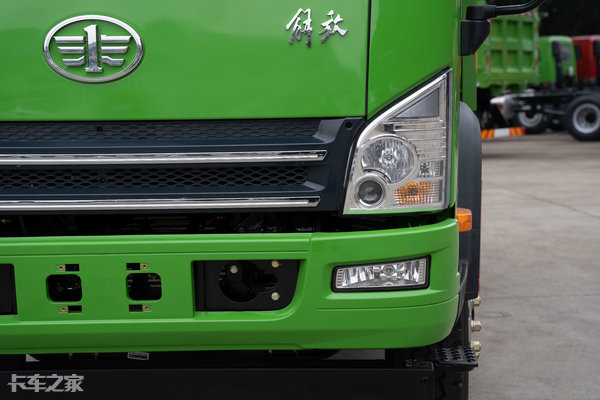 18年解放牌虎vh汽车130马力4米2,解放虎vh180马力4.2米高栏报价