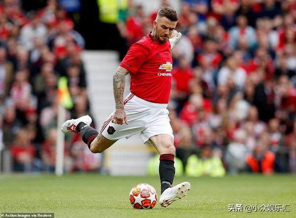 44岁依然帅到掉渣!贝克汉全家迈阿密温馨旅游女儿小七跟随爸爸