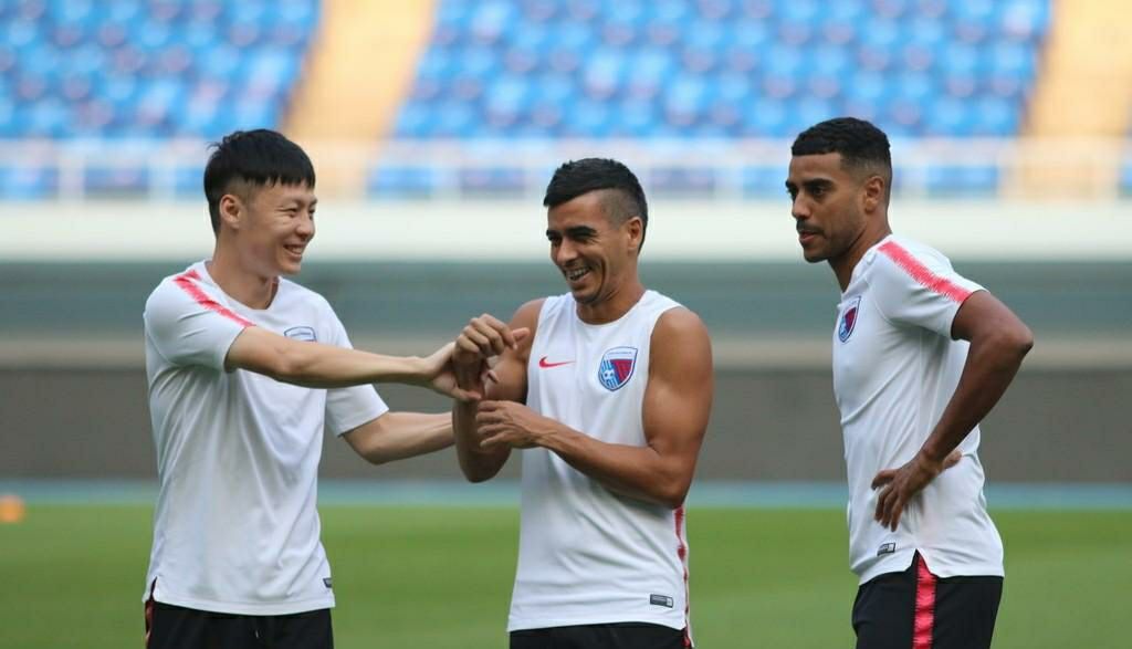 河南建业队员受伤,河南建业队员被罚