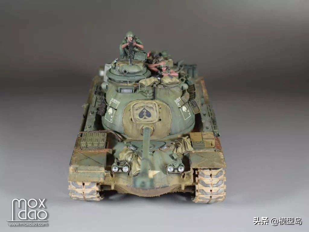 t34-85中型坦克模型,现代1:35主战坦克模型