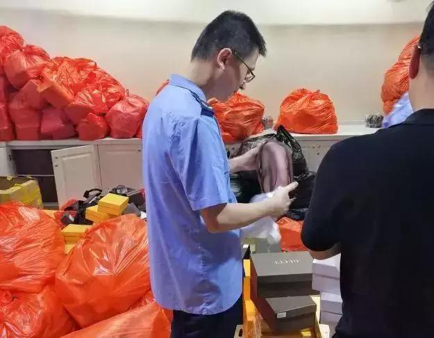 奢侈品海外代购造假事件,奢侈品代购最新骗局