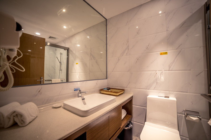 星湖冬日燃情，比落羽杉还要红的是什么？#我和湿地有个约会#