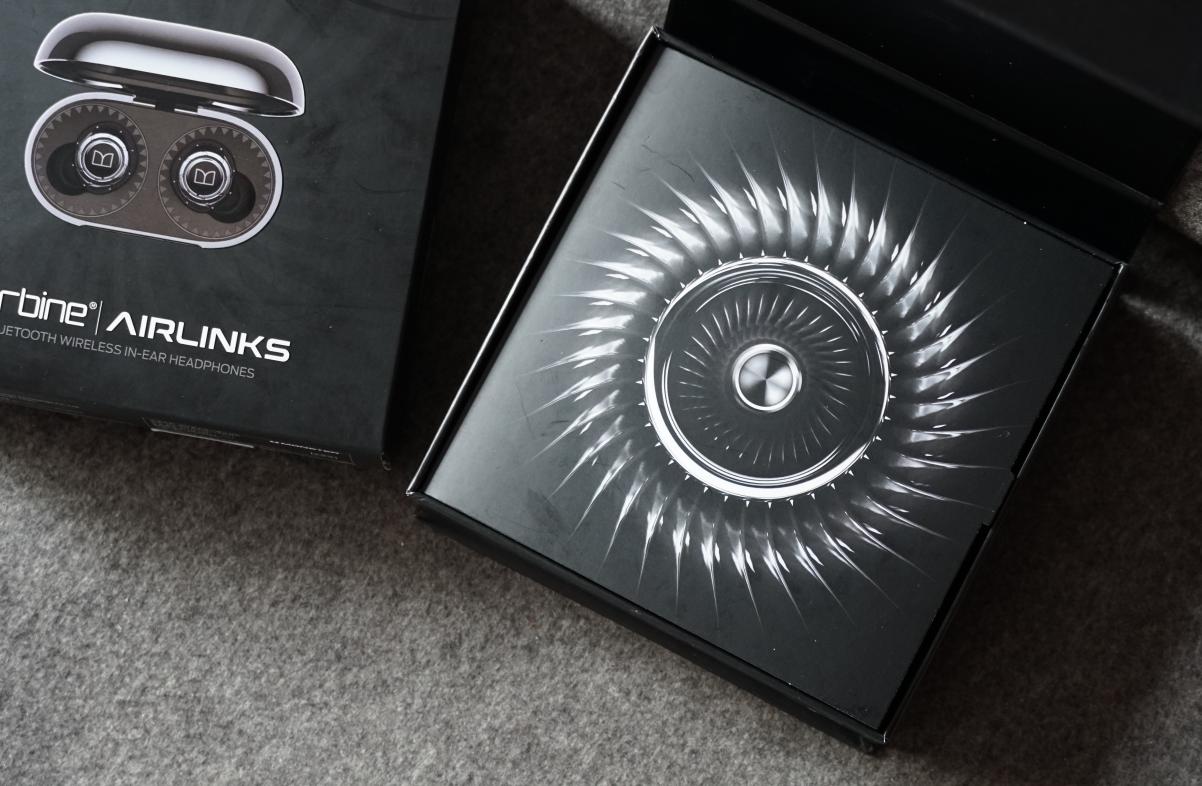 魔声开放式耳机最新一代,魔声40周年旗舰耳机