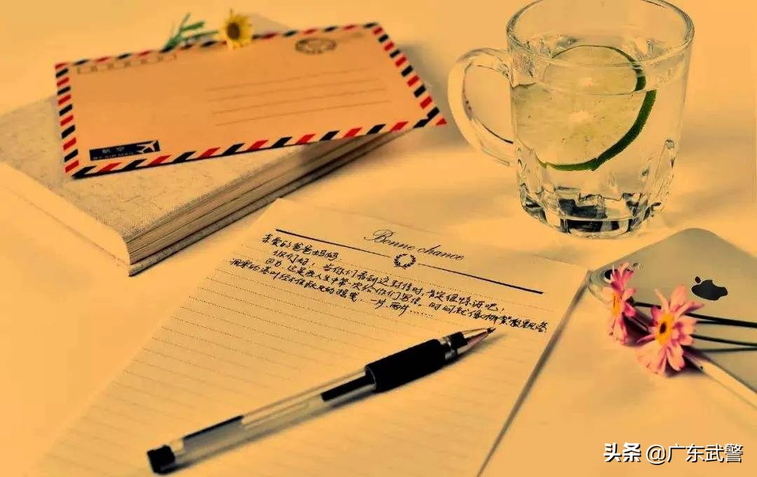 “宅”在营区久了太无聊?不可能的事!兵哥兵姐解锁“文娱”新姿势