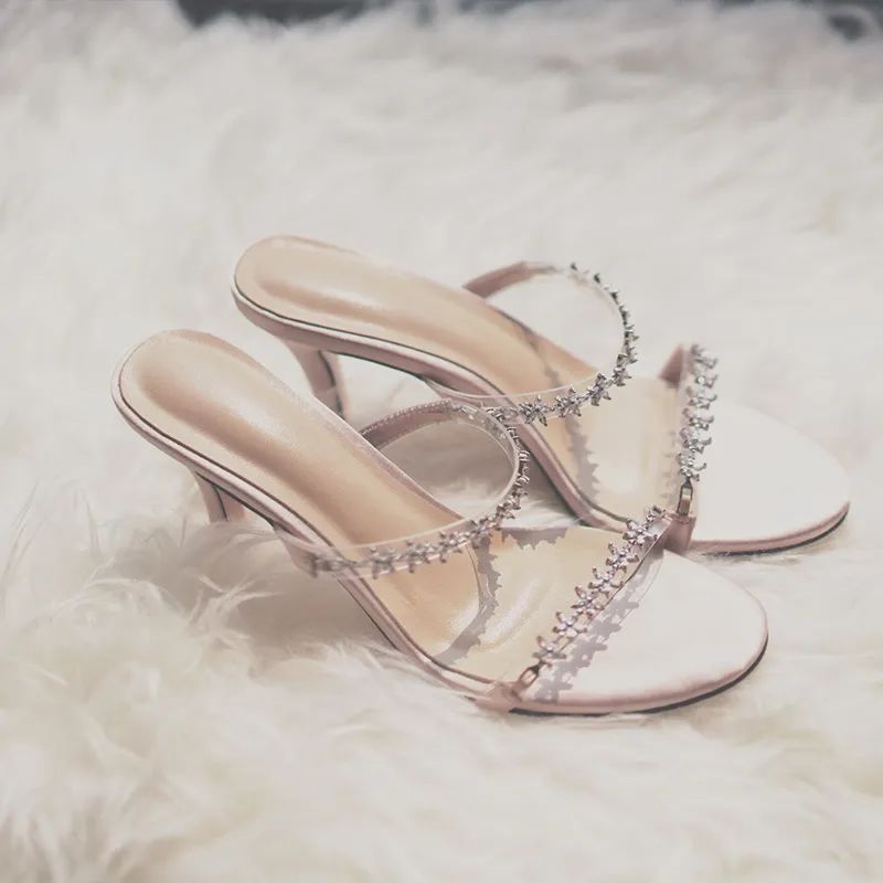 颜值高又好穿的鞋子推荐,春夏值得入手的10款鞋子