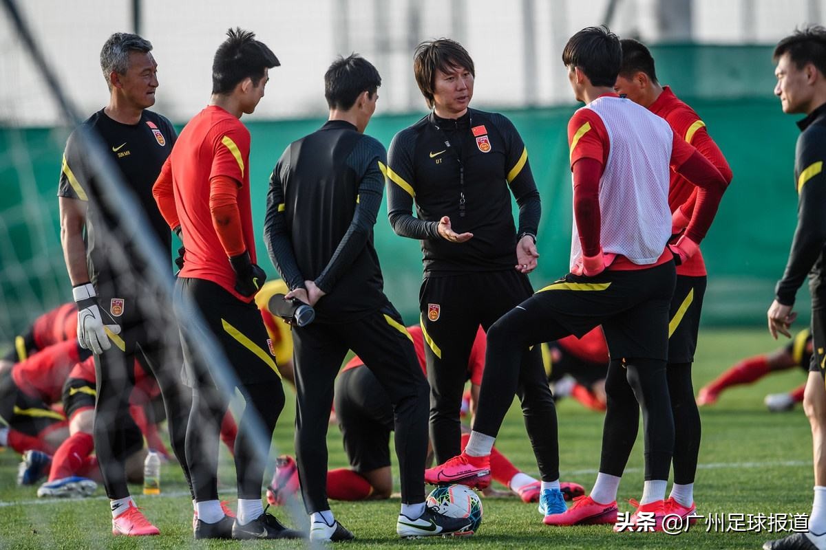 豪门本色！广州恒大又一90后球员被李铁看中，球衣尺寸已发往国足