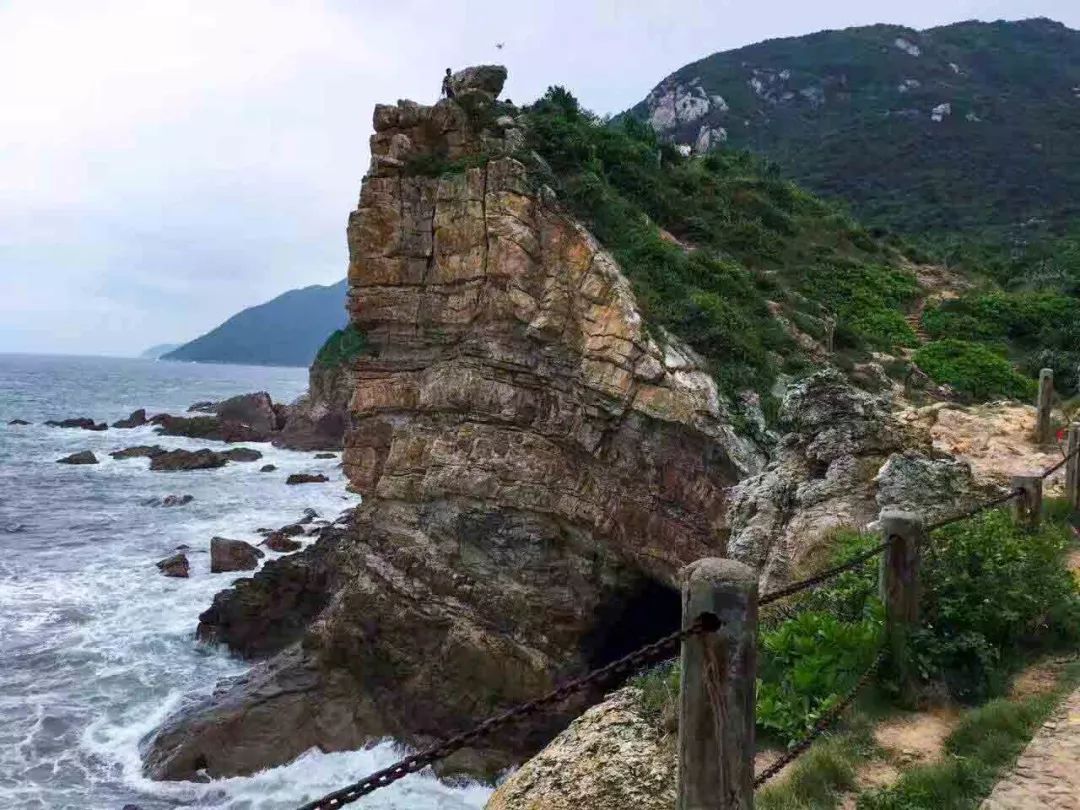 深圳最值得去的海边大小梅沙,深圳大梅沙人气最旺海滩