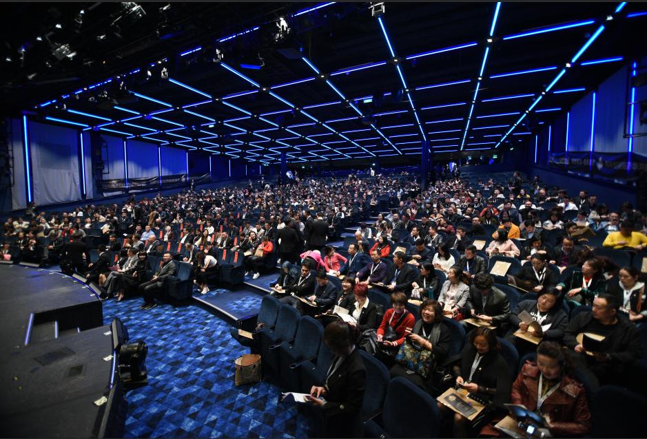 领绣墙布招商电话,领绣刺绣墙布多少钱一平米