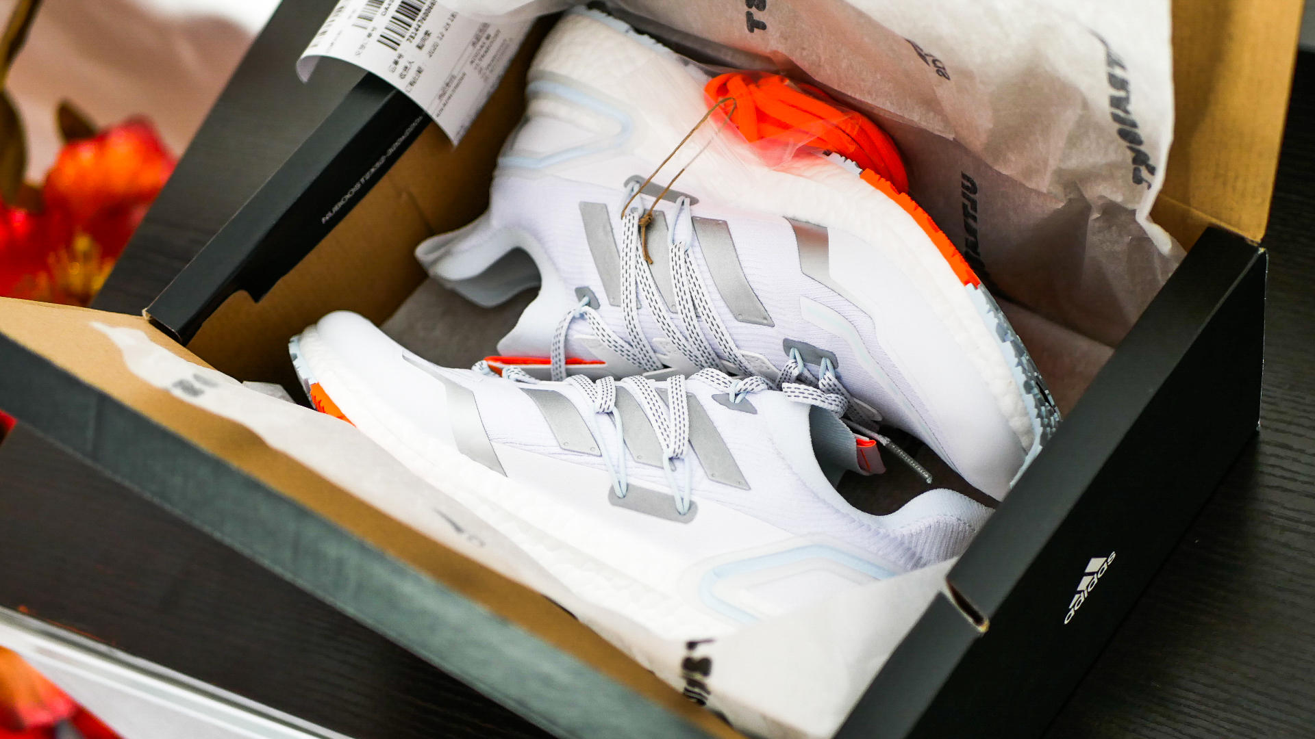 闃胯开杈炬柉璺戦瀷boost2020鍏ㄩ粦,闃胯开杈炬柉ultraboost璺戦瀷