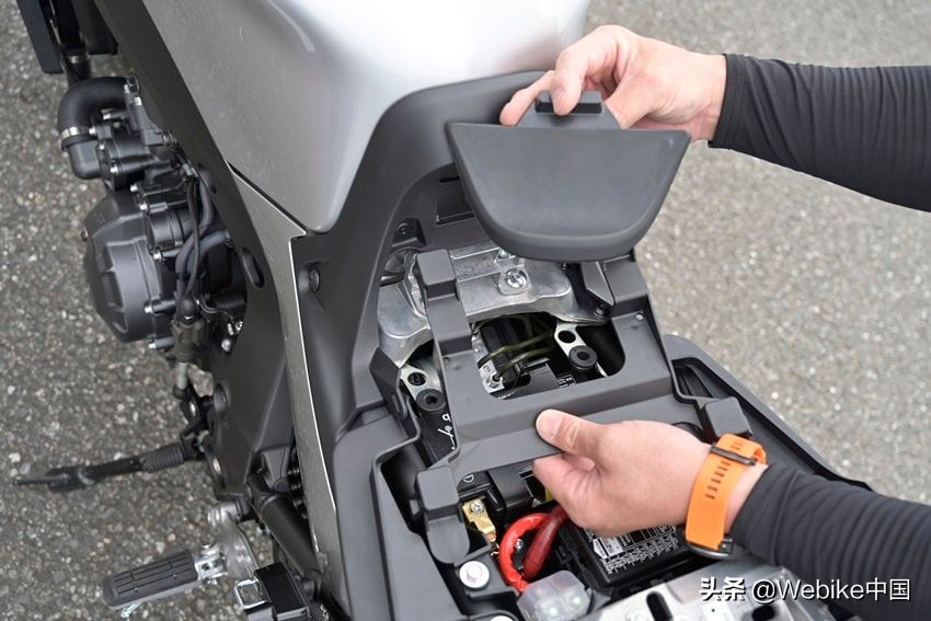 闆呴┈鍝坱racer9鍥藉唴鍞环,闆呴┈鍝坱racer9gt璇勬祴