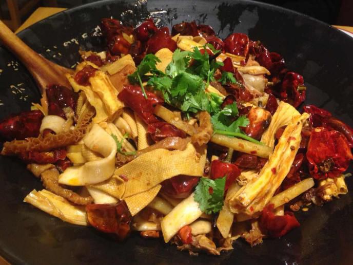 被“重口味”毁掉的中国人，太讲究，最后落得一身疾病！