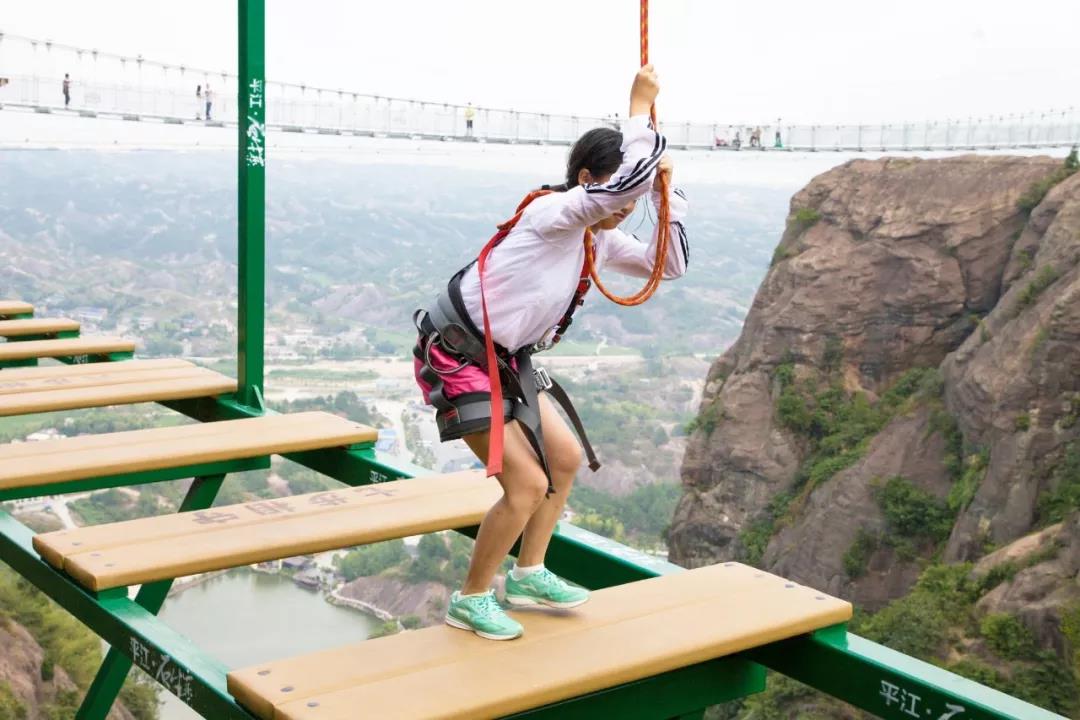 专业的事给专业的人做，岳阳石牛寨给游客更好的旅游体验！