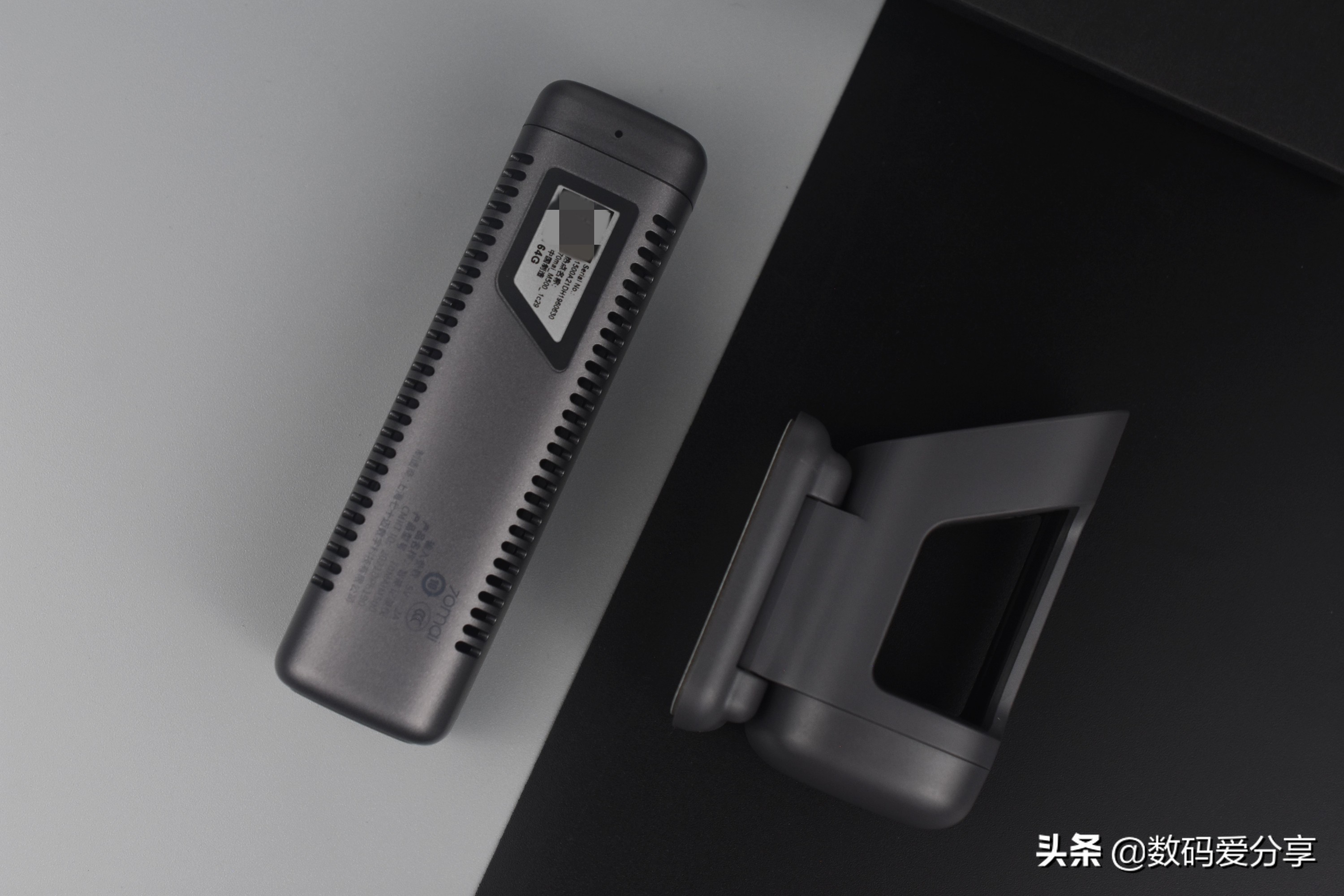 夜视高清行车记录仪最新款,双镜头可远程监控行车记录仪推荐