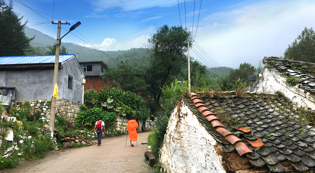 国内最美草原旅游攻略,驼梁旅游全攻略
